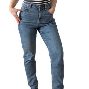 AEO Mom Jeans